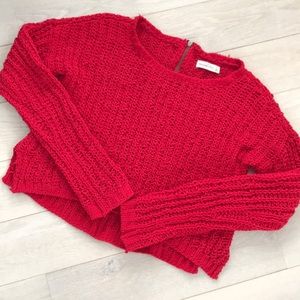 ❤️ Red crop Abercrombie and Fitch sweater